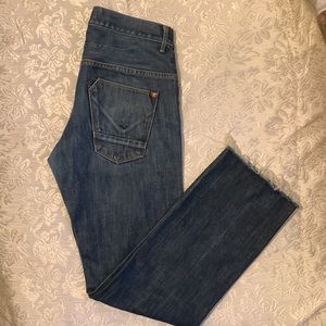HUDSON, jeans Made in los ANGELES 100% cotton  good conditions .